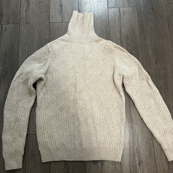 Massimo Dutti Turtlenecks Sweater. - Picture 1 of 5